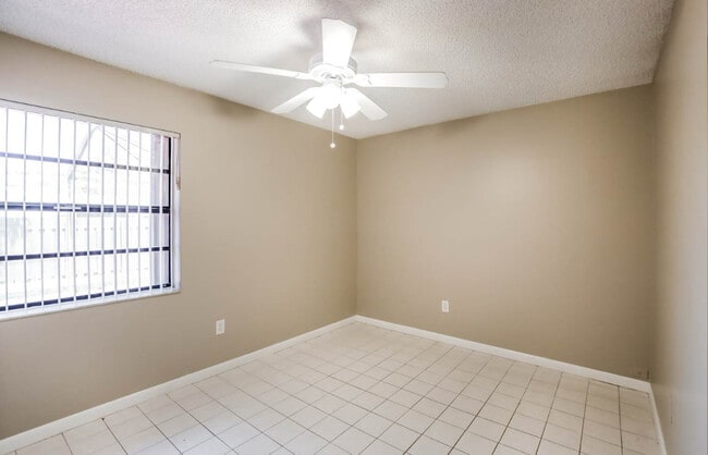 Building Photo - 13517 SW 108th St Cir S