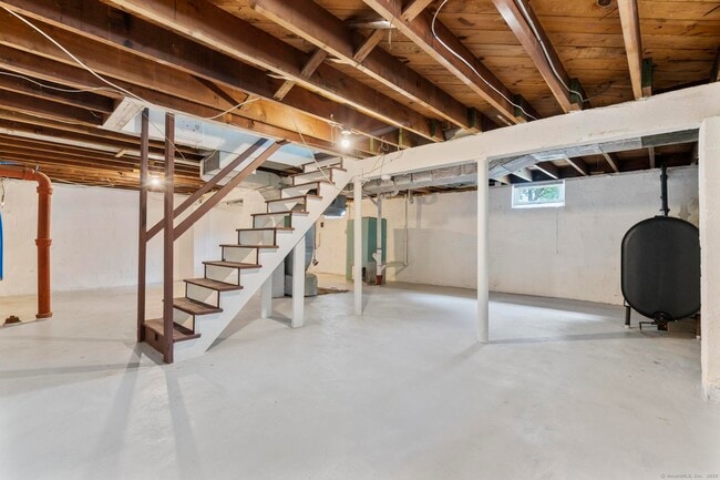 Building Photo - 203 Gorham Ave