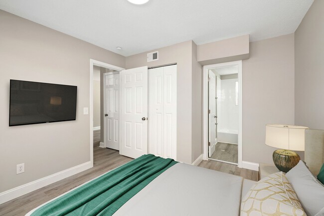 Building Photo - Cozy 1-Bedroom Apartment in Sumter, SC – Pinedale Apartments