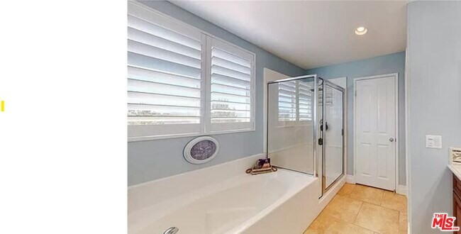 Building Photo - 19320 Carranza Ln