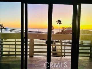 Building Photo - 4216 Ocean Dr