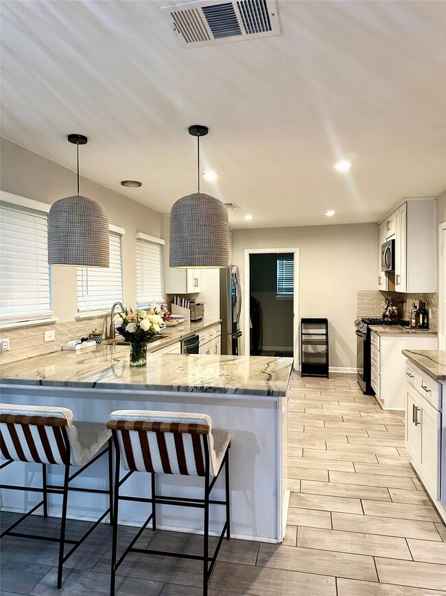 Building Photo - 4418 Charleston St