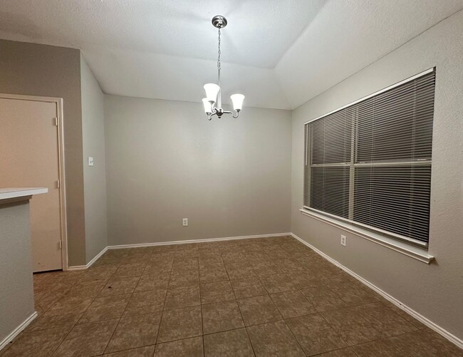 Building Photo - Move In Ready - Rowlett, TX