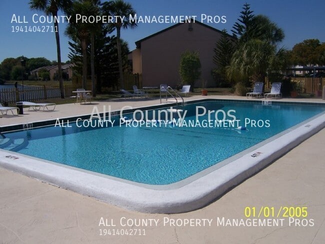 Building Photo - 2605 Pine Lake Terrace