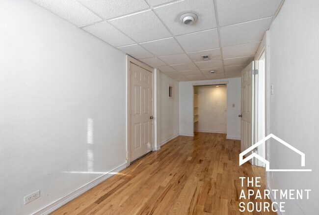 Building Photo - 3248 W 25th St