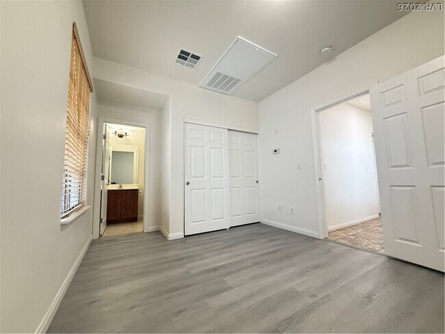 Building Photo - 9961 Artistic Walk Ave