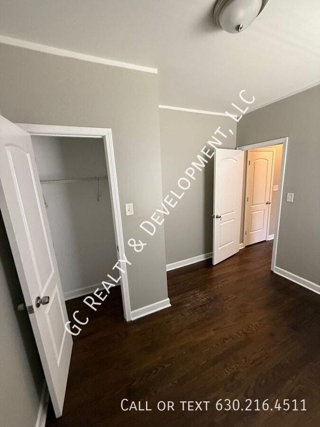 Building Photo - 10119 S Peoria St