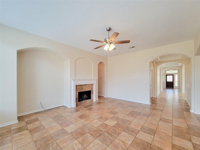 Building Photo - 25219 Piney Heights Ln