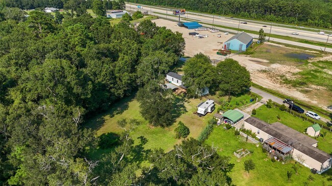 Building Photo - 106 County Road 3755