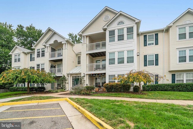 Building Photo - 7501 Calderon Ct
