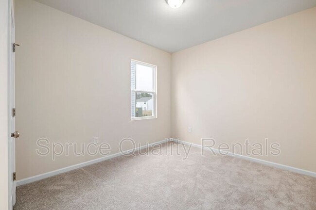 Building Photo - 3529 Sugarplum Rd
