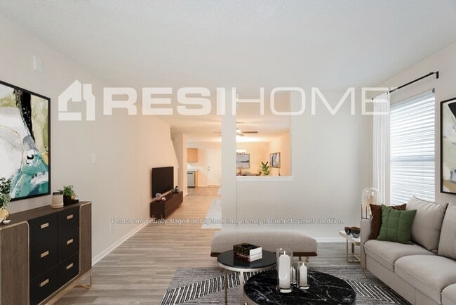 Building Photo - 4366 Fullwood Ct