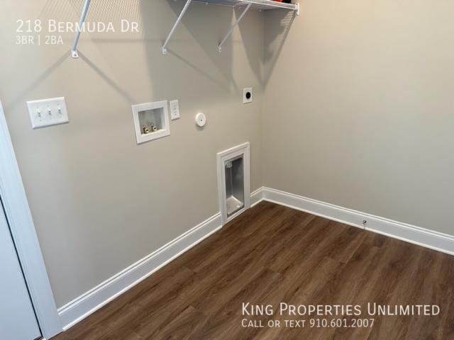 Building Photo - 218 Bermuda Dr