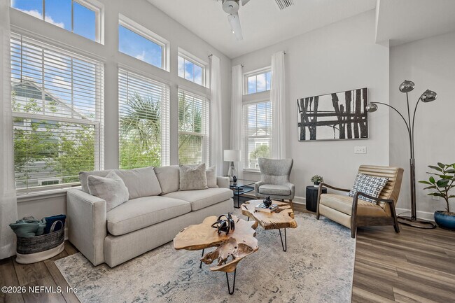 Building Photo - 7440 Loggerhead Ct