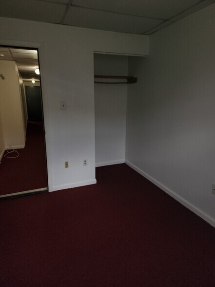 Building Photo - 3606 Dawson St