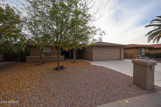 Building Photo - 26033 S Hollygreen Dr