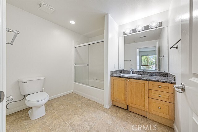 Building Photo - 100 S Alameda St