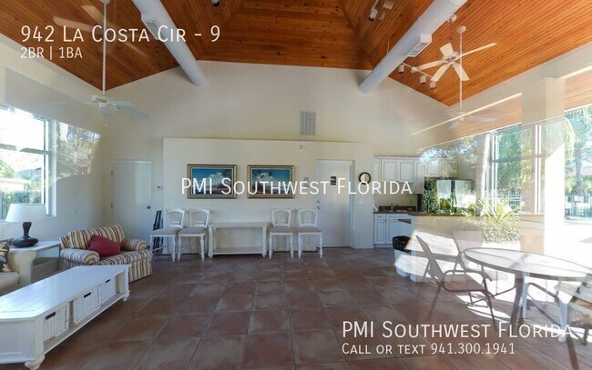 Building Photo - 942 La Costa Cir
