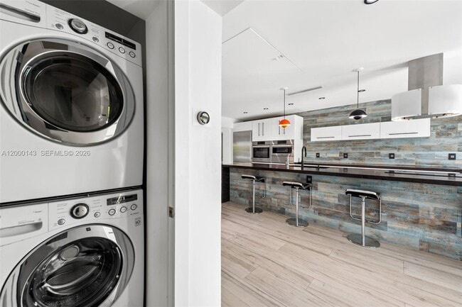 Building Photo - 741 86th St