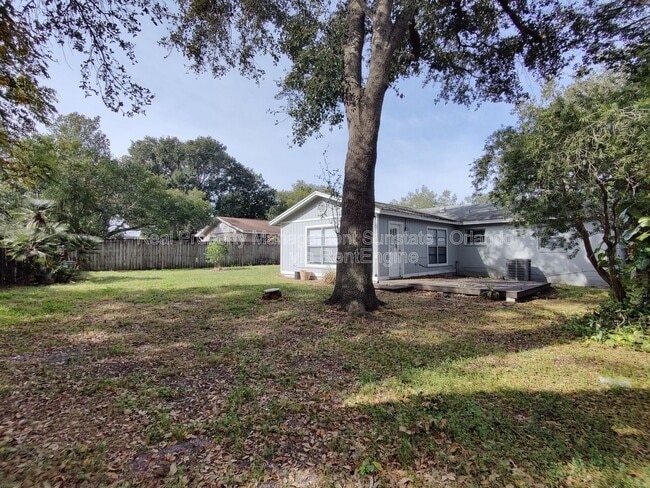 Building Photo - 506 Parson Brown Way