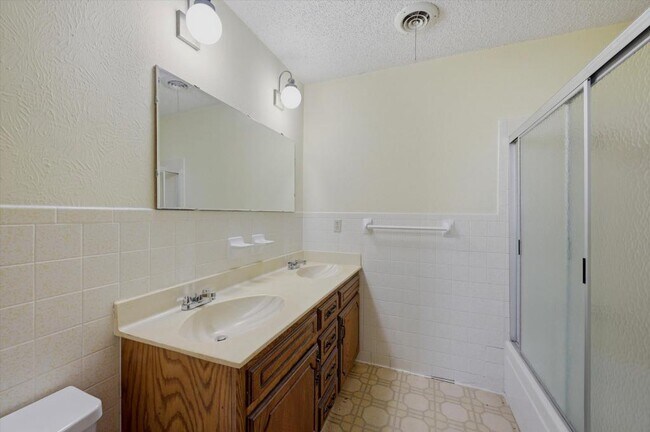 Building Photo - 31092 US-82