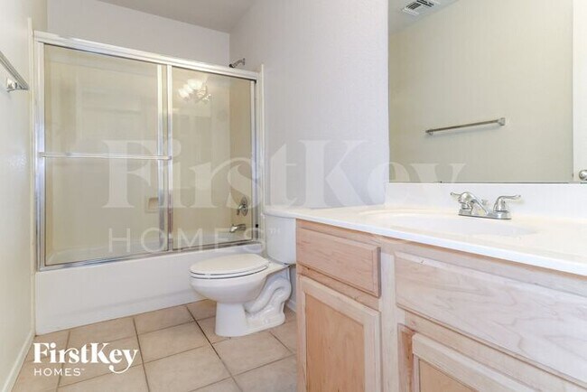 Building Photo - 17558 W Calavar Rd