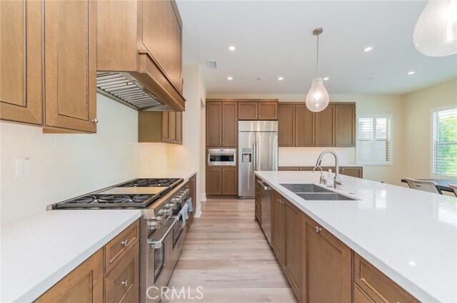 Building Photo - 58 Longchamp