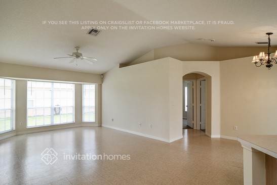 Building Photo - 1933 SW Lennox St