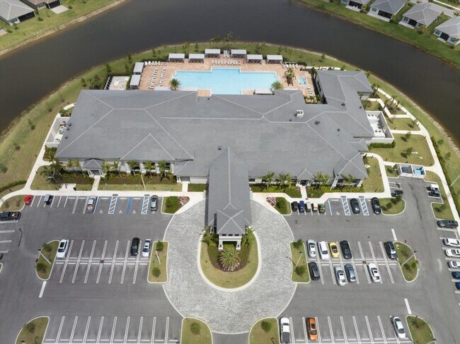 Building Photo - 11765 SW Poseidon Way