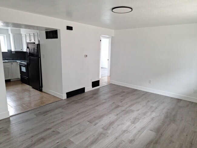 Building Photo - Roy 4-plex 1958