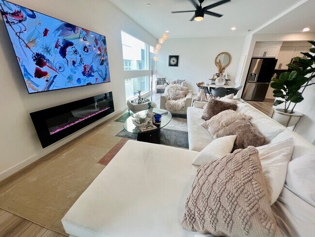 Building Photo - 2431 Cleat Ln