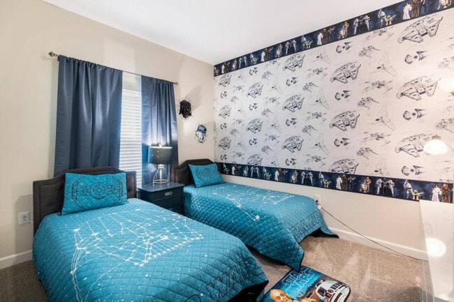 Building Photo - 8945 Stinger Dr