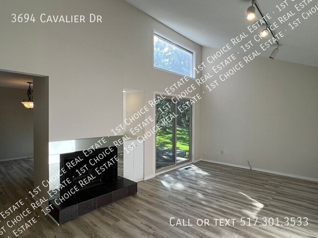 Building Photo - 3694 Cavalier Dr