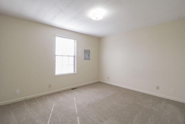 Building Photo - 284 Northridge Dr