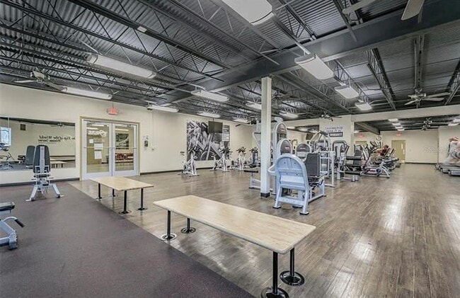 Building Photo - 2404 Florentine Way