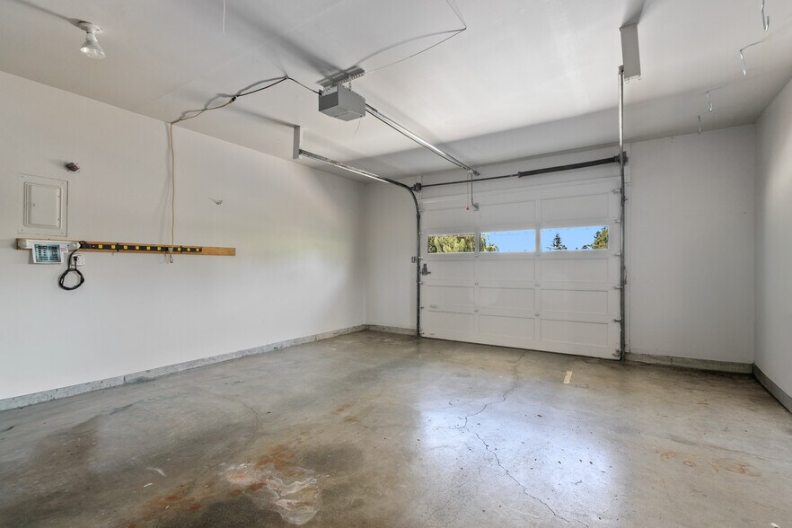 Building Photo - 2712 Kentucky St