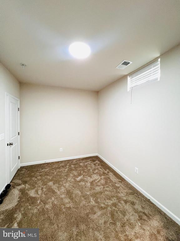 Building Photo - 9875 Selkie Ln