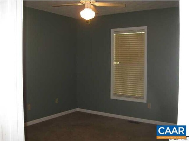 Building Photo - 3Bed/2Bath Lake Monticello Rental