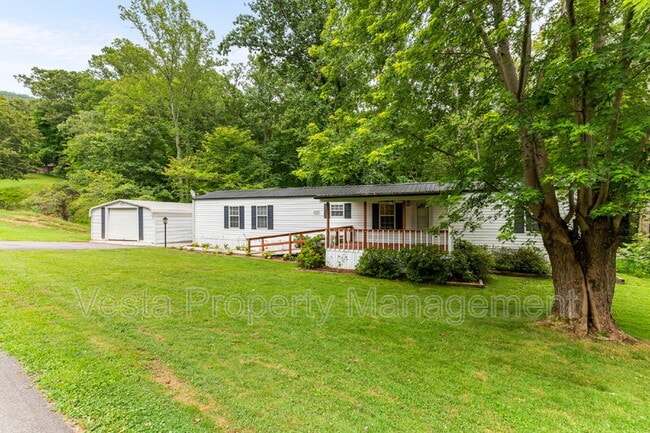 Building Photo - 177 Riddle Rd