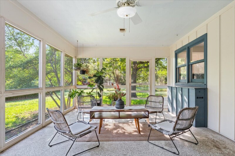 Building Photo - 12205 Midland Walk