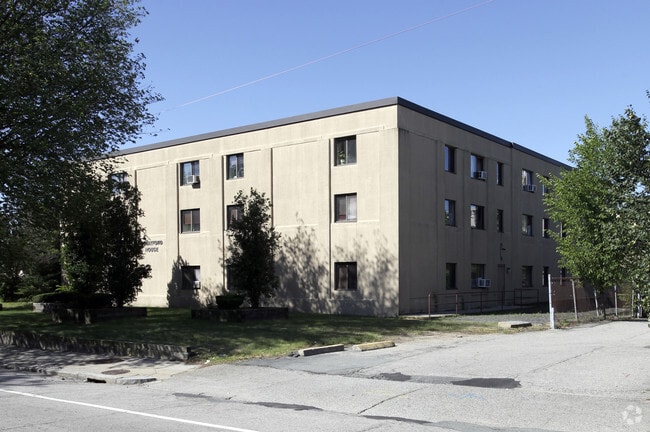 Building Photo - Stratford House Apartments