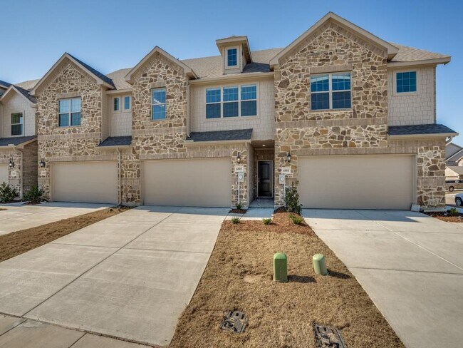 Primary Photo - 6803 Topaz Dr