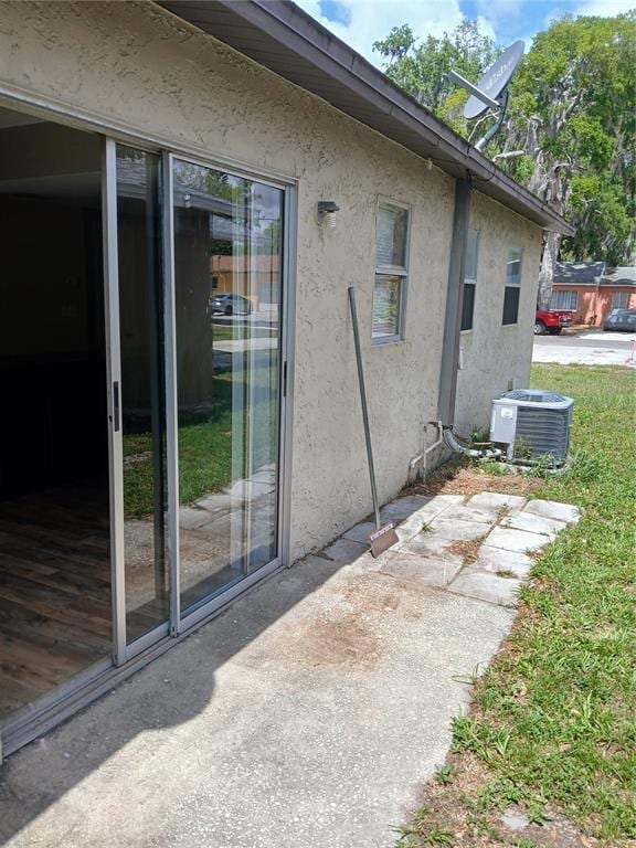 Building Photo - 5704 Illinois Ave