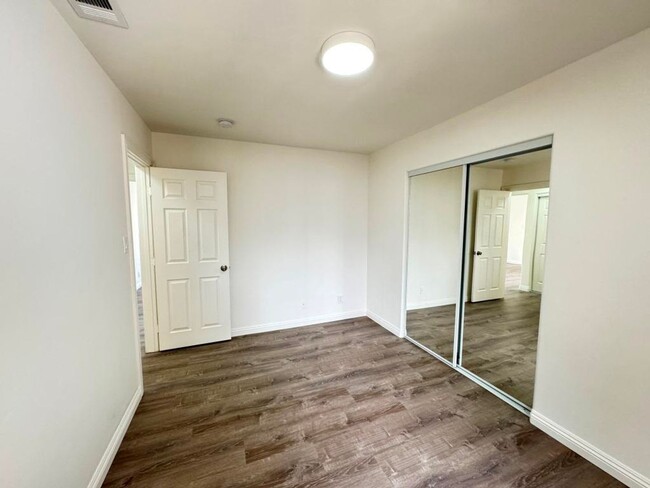 Building Photo - Newly renovated home in Linda Vista