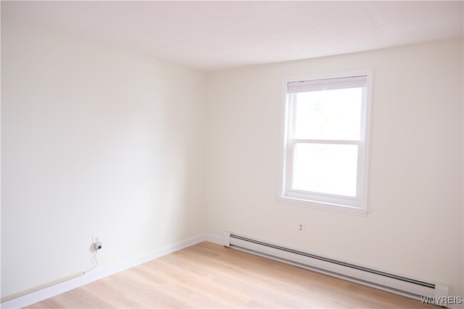 Building Photo - 6321 W Quaker St