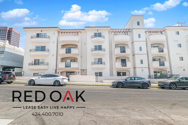 Building Photo - 11848 Kiowa Ave
