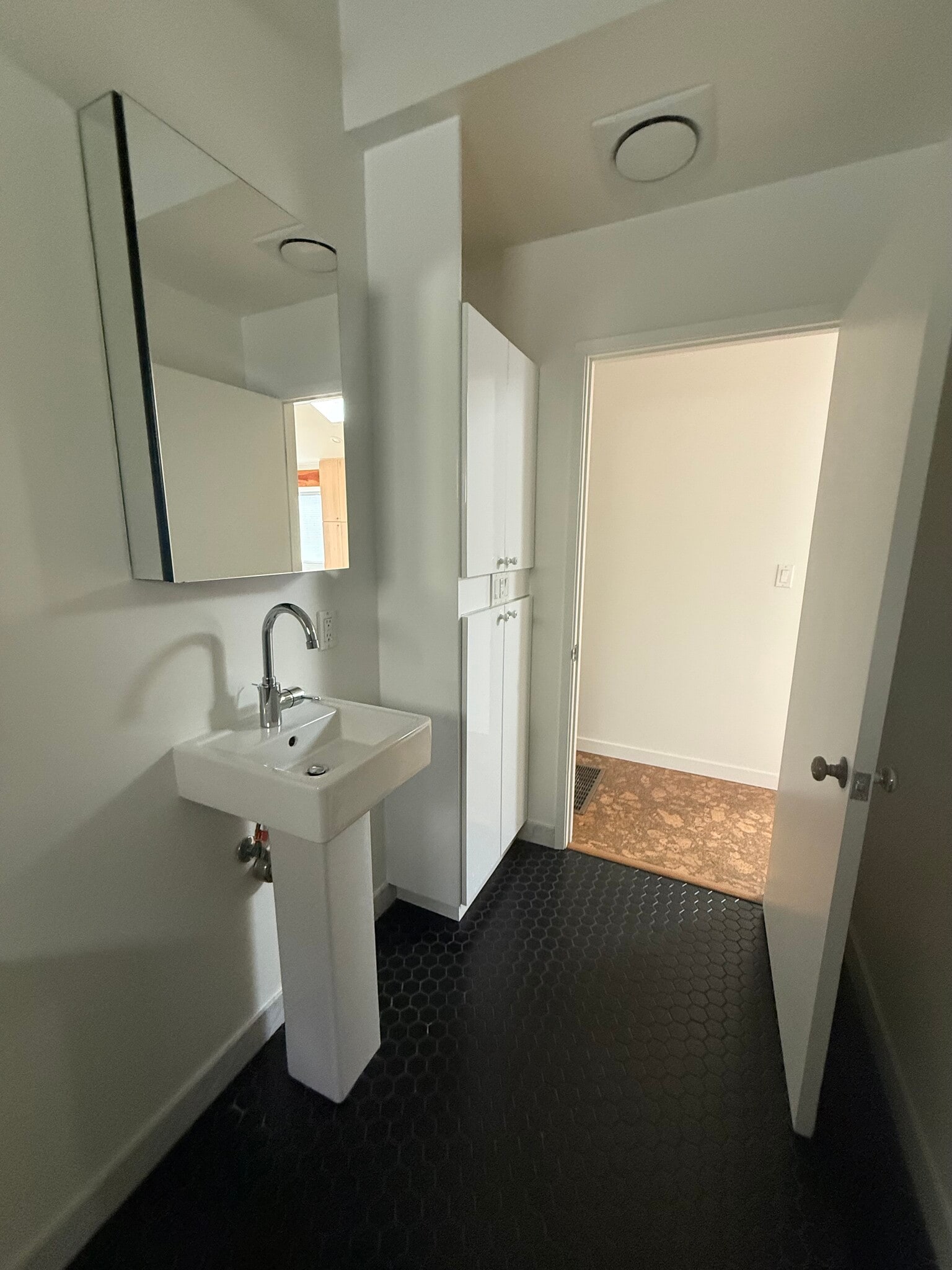Bathroom 1 - 1256 Hopkins St