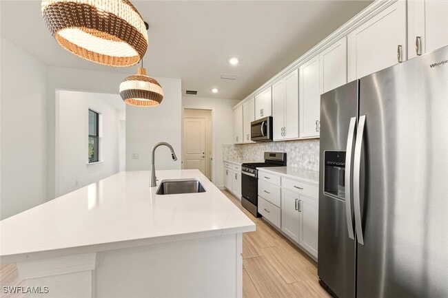 Building Photo - 1873 Amador Ct