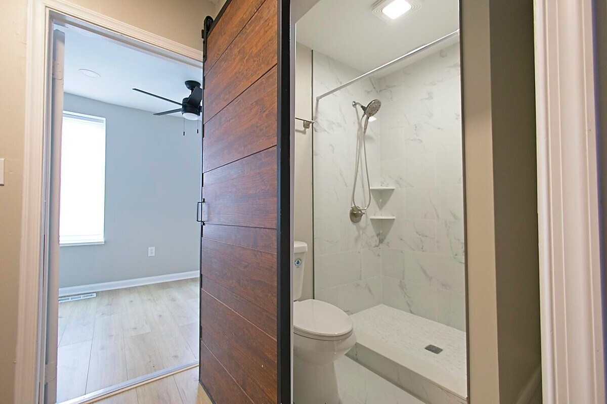 Building Photo - 1961 N Croskey St