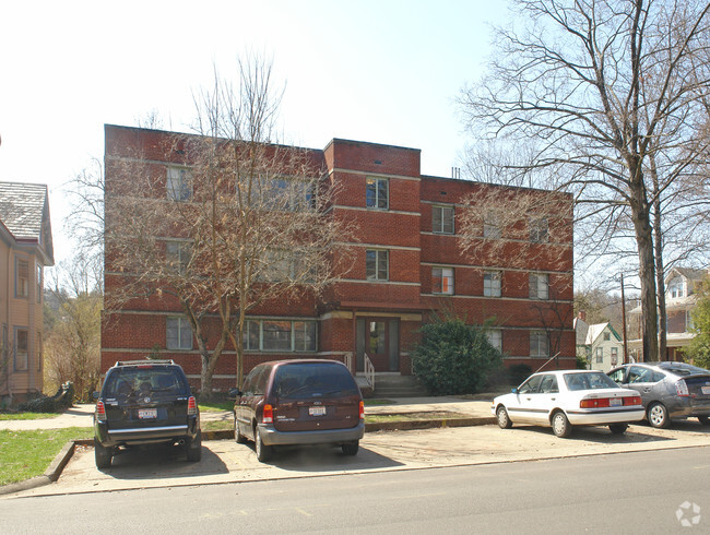 Primary Photo - Valley Apartments